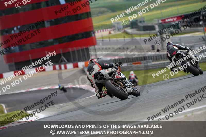 cadwell no limits trackday;cadwell park;cadwell park photographs;cadwell trackday photographs;enduro digital images;event digital images;eventdigitalimages;navarra;no limits trackdays;peter wileman photography;racing digital images;trackday digital images;trackday photos